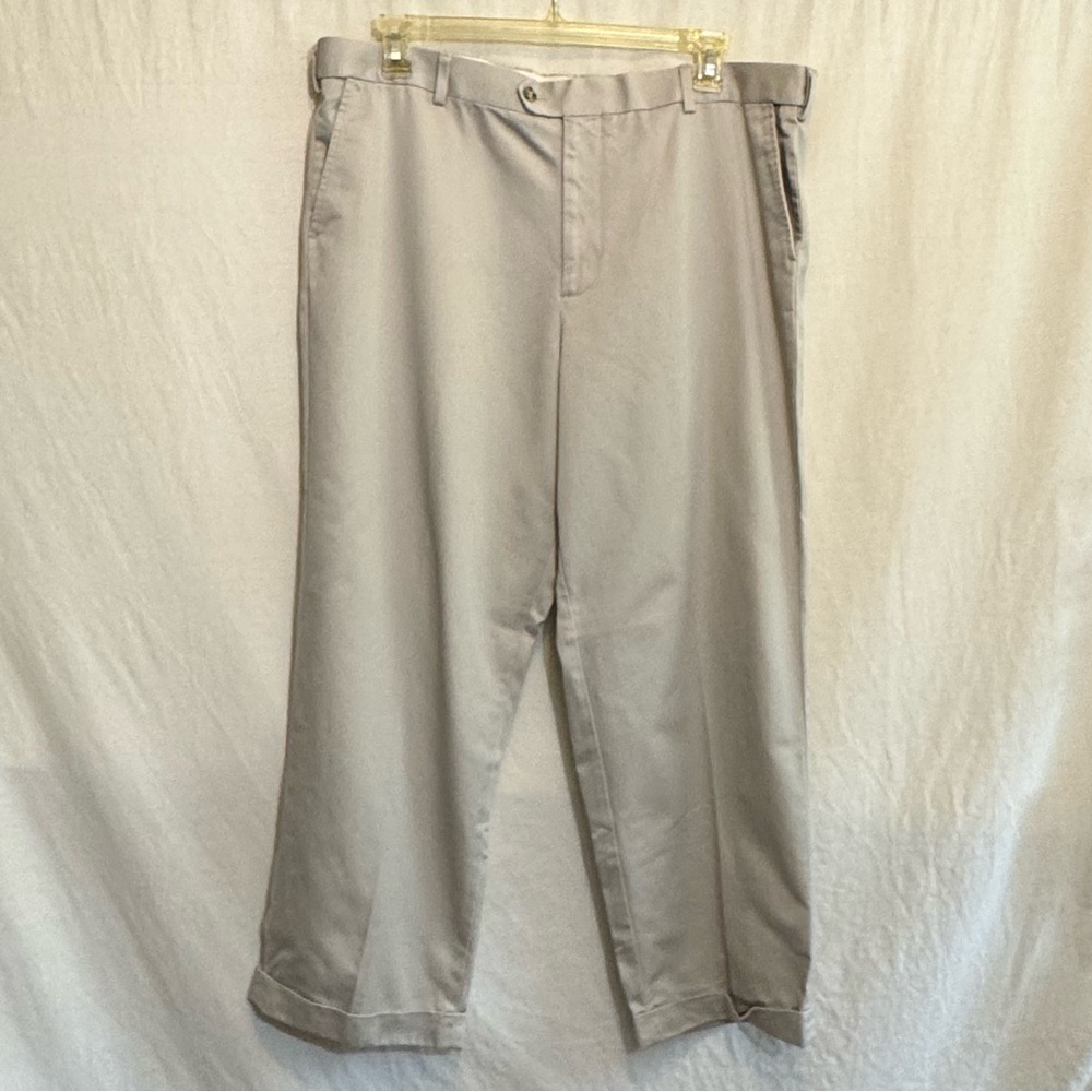 B-134‎ Men’s Saddlebred Cream Flat Front Khaki Pants Size 42x30